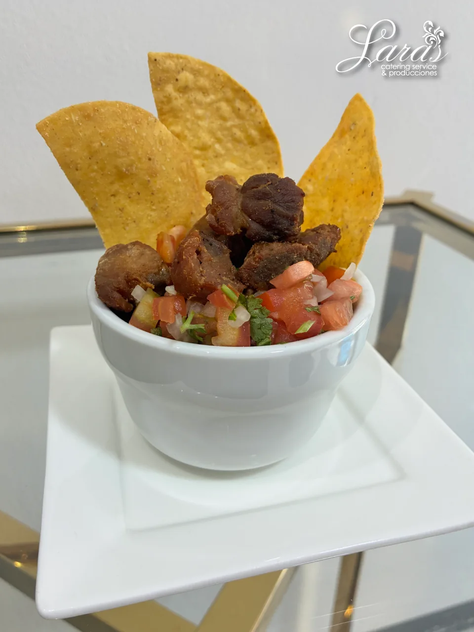 Detalle de presentación gastronómica de Lara’s